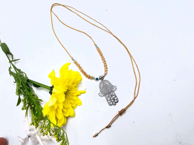 Hamsa Hand Necklace Tan Evil Eye (Silver)