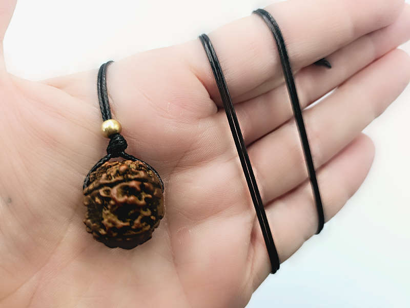 *Rudraksha Bead Necklace (20mm)