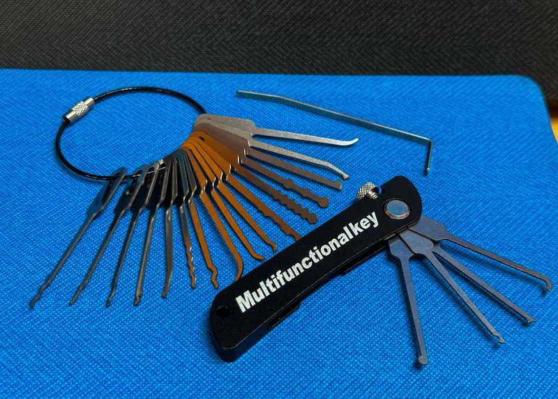 Jackknife Foldable Multi Pick Lock Pick