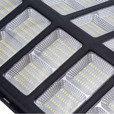 800W Solar LED Street Light with Sensor and Remote