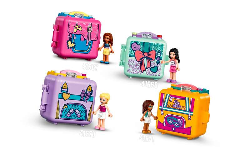 LEGO® Friends Mia's Soccer Cube