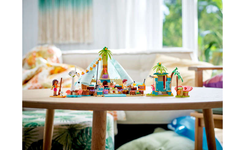 LEGO Friends Beach Glamping