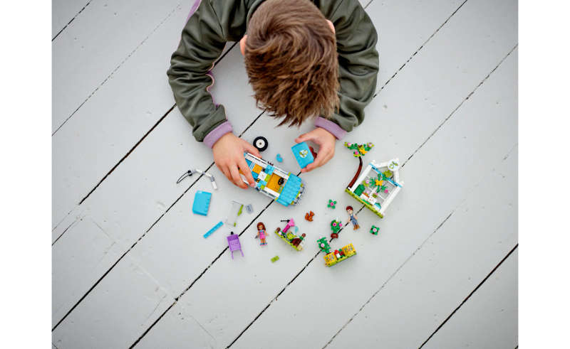 Lego Friends Tree-Planting Vehicle