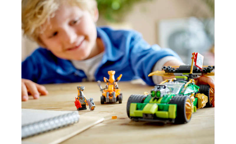 LEGO Ninjago Lloyd's Race Car EVO