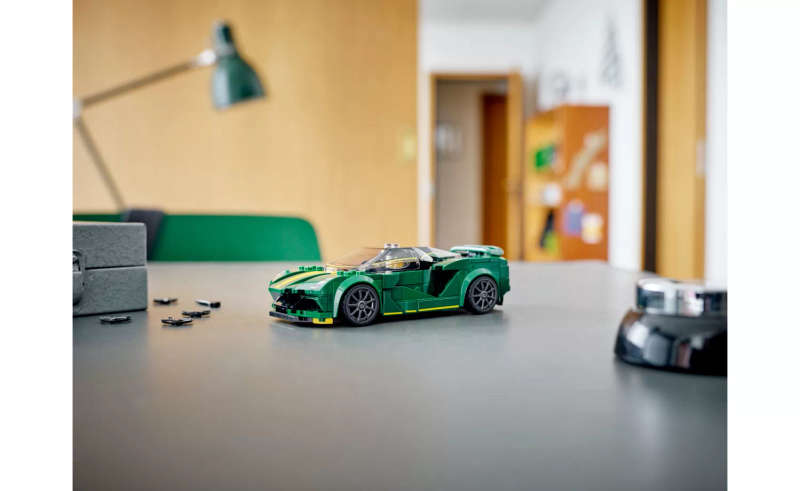 LEGO Speed Champions Lotus Evija