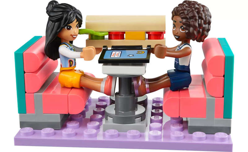 LEGO Friends Heartlake Downtown Diner