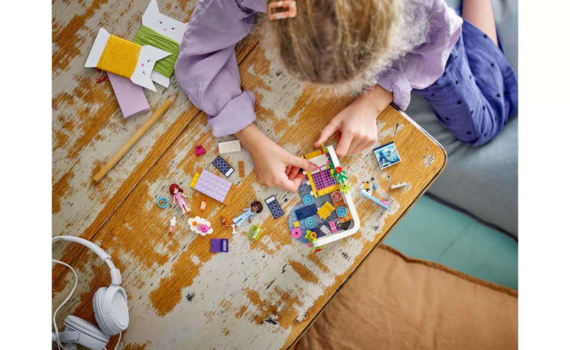 LEGO Friends Aliya's Room