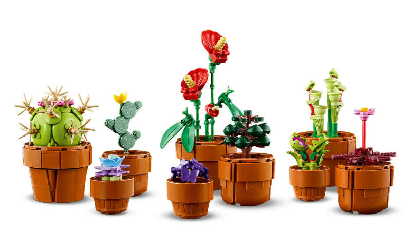 LEGO® ICONS Tiny Plants 10329