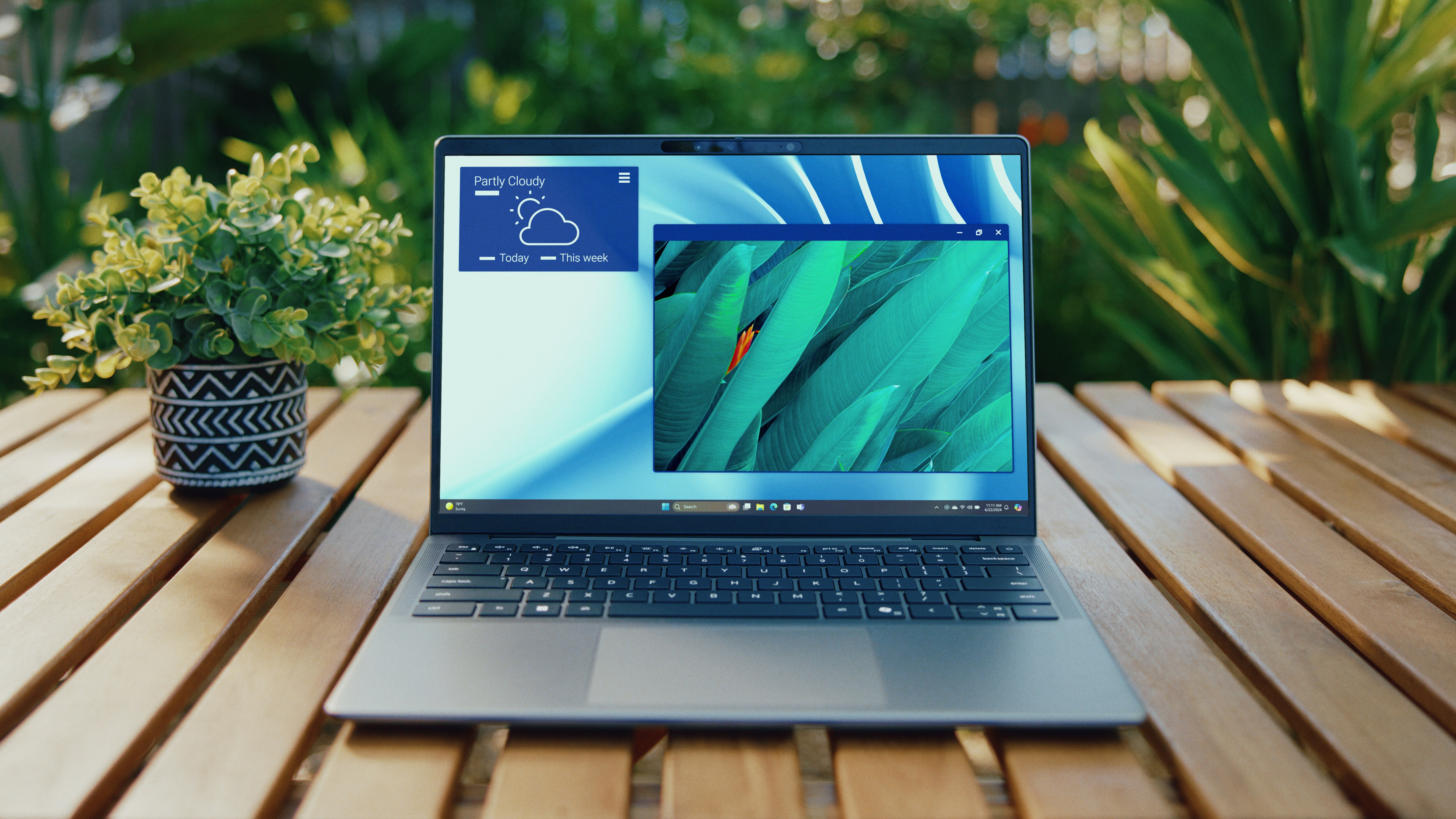 laptop-latitude-14-7455-sustainability-features.psd (5000Ã—2812)