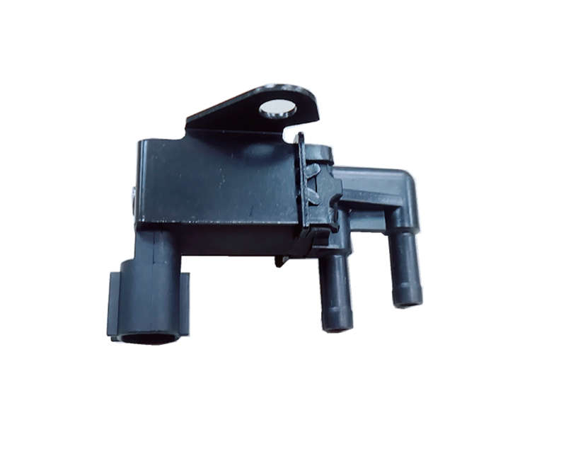 Vapor Canister Purge Control Solenoid Valve 89470-97209 136200-2880 For Daihatsu