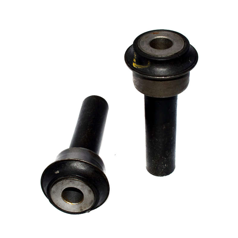 2PCS Bushing Front Body Crossmember Subframe Frame For Nissan Rogue 54466-JD000