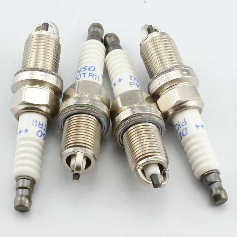 4x Denso PK20TR11 Spark Plug for Toyota Avalon Camry RAV4 Lexus ES300 9091901194