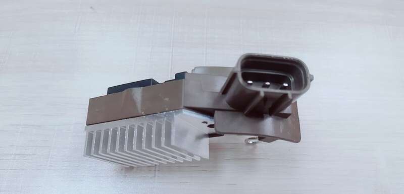 27700-46060 FOR DENSO VOLTAGE REGULATOR 27700-20050, 27700-64130 - IN441