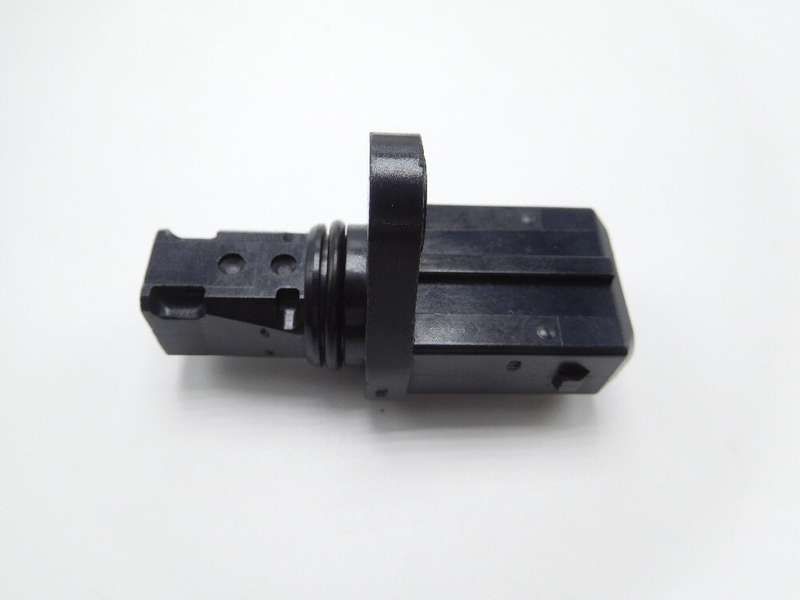 Genuine Crankshaft Sensor MR446789 For Mitsubishi Free Shipping
