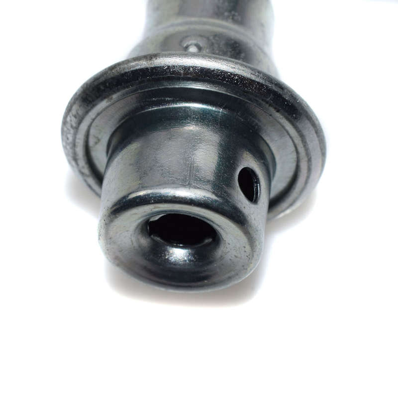 Fuel Pressure Regulator For Toyota Solara Celica Camry Scion xA xB 23280-22010