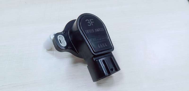 Original ACCELERATOR PEDAL CONTROL TROTTLE POSITION SENSOR FOR NISSAN