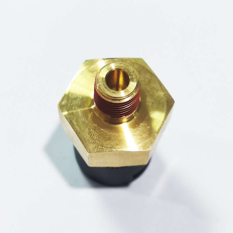 Oil & Fuel Pressure Sensor Valve For VOLVO Detroit Diesel Series 50 60 23532797