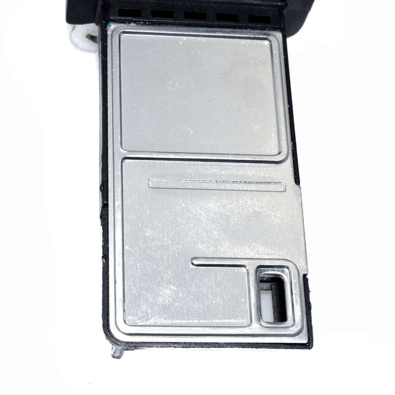 Mass Air Flow Sensor 15865791 For Buick Chevrolet Cadillac GMC Isuzu 213-4222