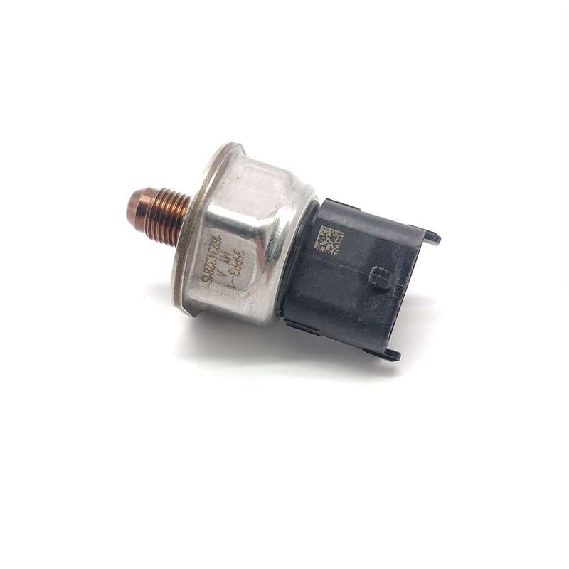 35PP3-1 NEW Oil Pressure Sensor Fit For Cummins Truck Car Accessaries 3 PIN