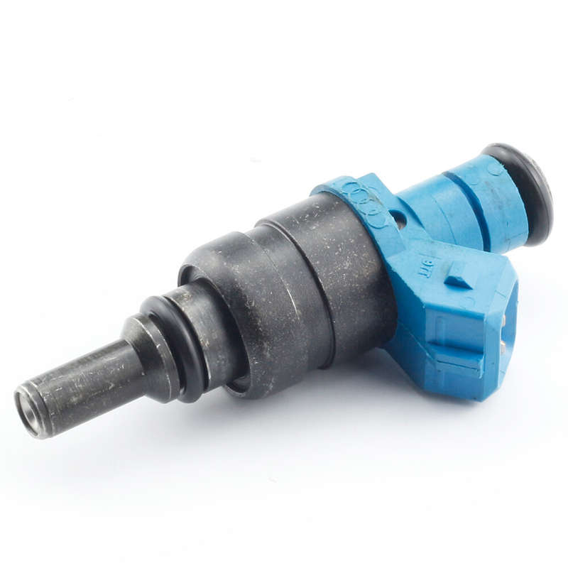1Pc Fuel Injector Nozzle 058133551F for Volkswagen VW golf passat 1.8 ADR 20v