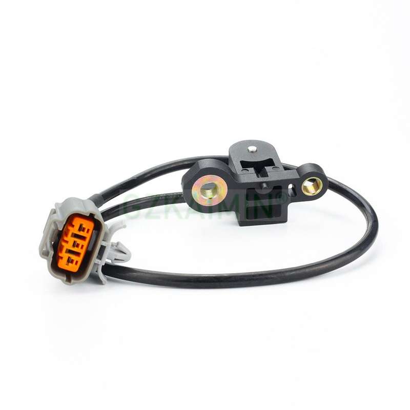 Crankshaft position sensor FSD7-18-221B Suitable for Mazda Protege 626 Protege 5
