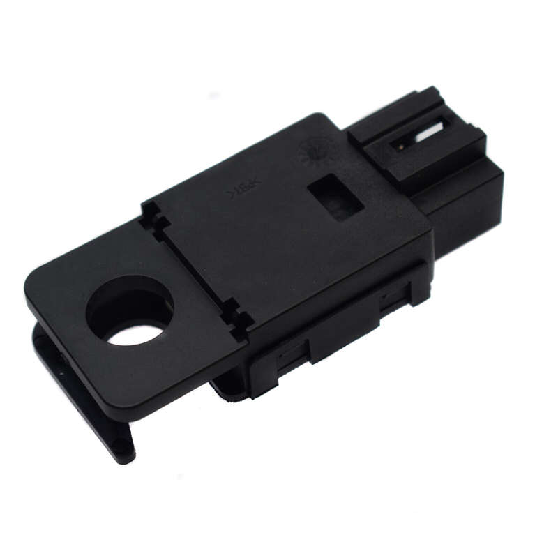 New 25981009 Brake Light Switch for Cadillac Escalade for GMC Chevrolet SLS450