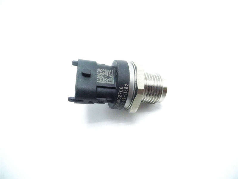 Fuel Rail Pressure Sensor 0281002706 For CUMMINS VOLVO IVECO MAN FIAT JACK RENAU