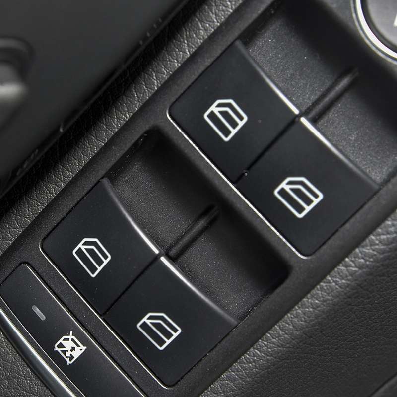 4pcs Window Switch Button Cover Cap Fit for Benz C E C200 E220 CLA GLK X204 W176