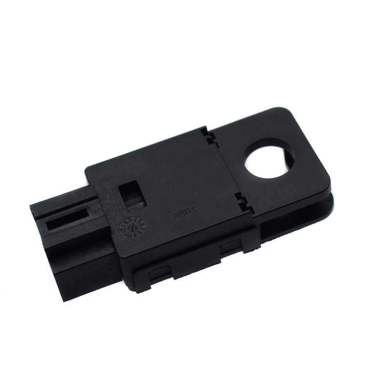 New Brake Light Switch 15861245 For Silverado GMC Sierra 1500 2500 3500 2008-09