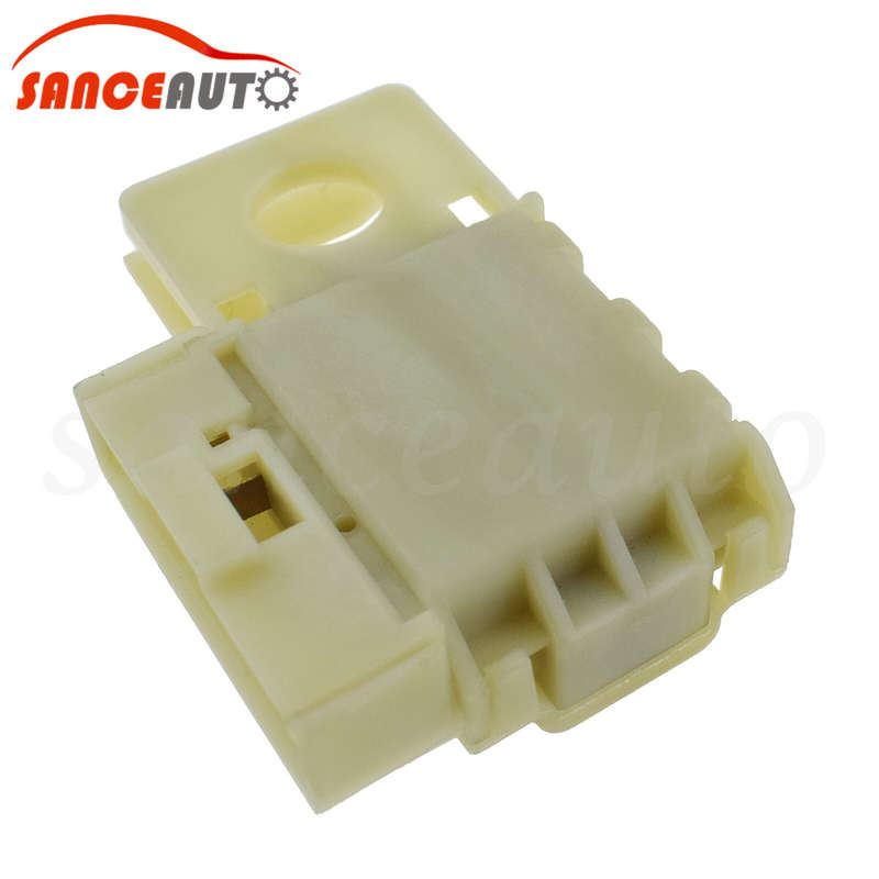 Brake Light Switch For Chevy Olds Yukon SaVana Express Van Avalanche 15128874
