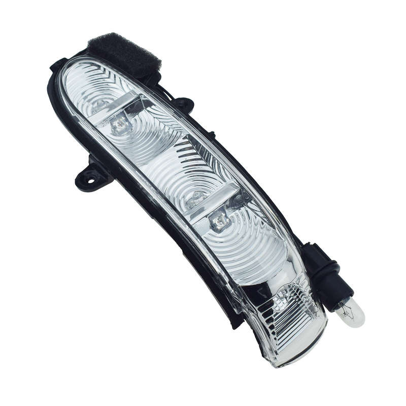 Right Side Mirror Turn Signal Light 2038201421 For Benz E-Class W211 S211 02-06