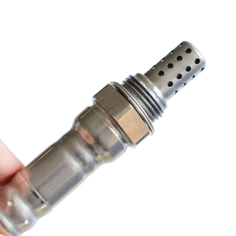 O2 Oxygen Sensor For CHEVROLET DAEWOO AVEO EPICA EVANDA KALOS ISUZU TROOPER