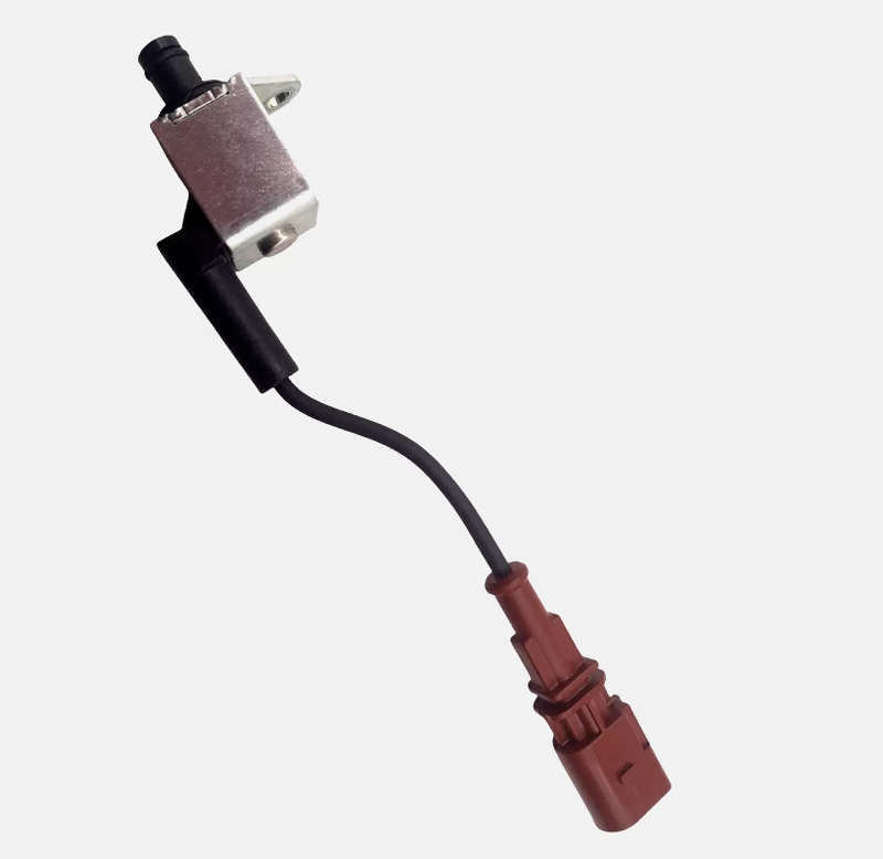 Water pump solenoid valve 04L907284 For VW Transporter VI Caravelle VI Touran