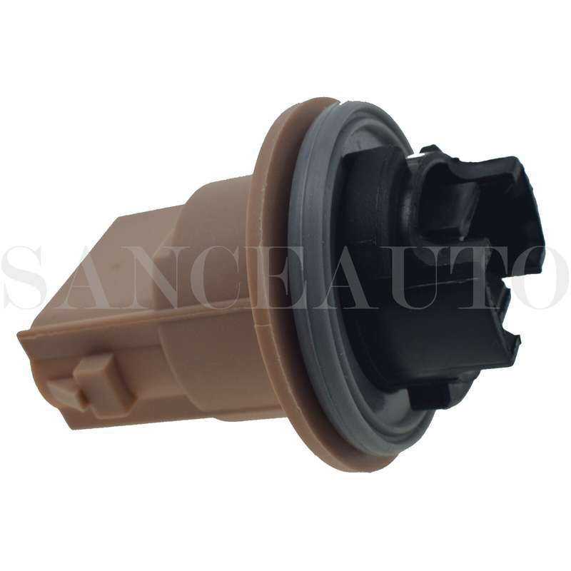 Light Socket w/ Plug Fit 3157 Bulb For Ford Taurus X Fusion Lincoln 2U5Z13411SA