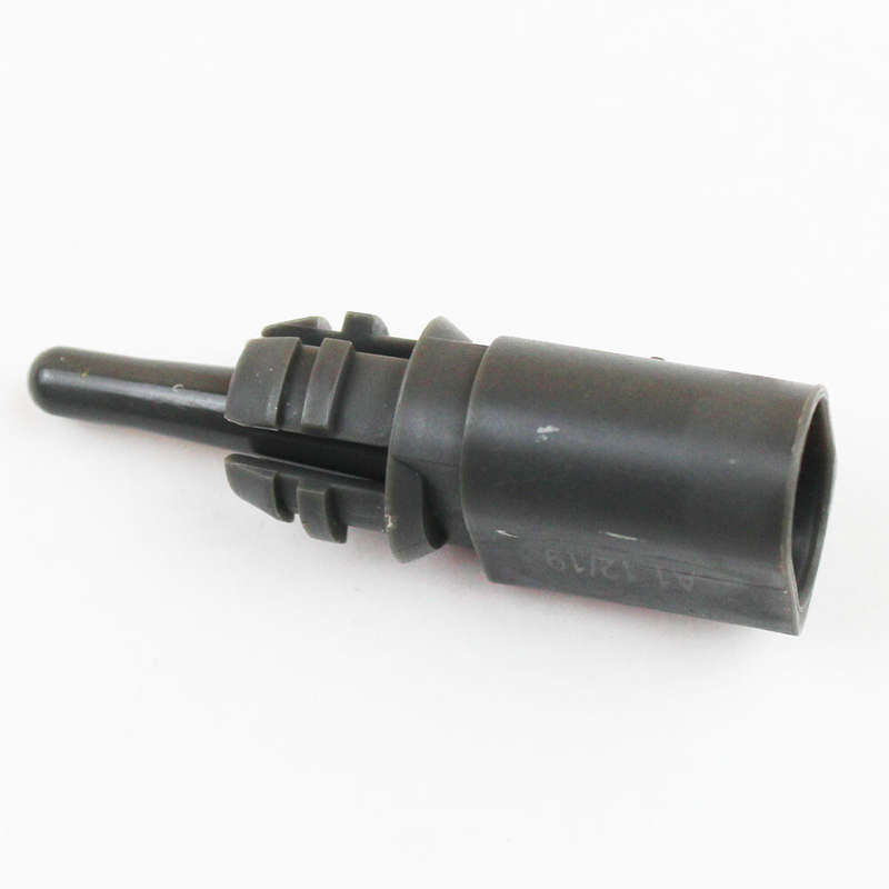 Temperature Sensor 8Z0820535A fit for Audi A3 A4 S4 S5 Quatt Q3 Q5 Q7 VW Golf