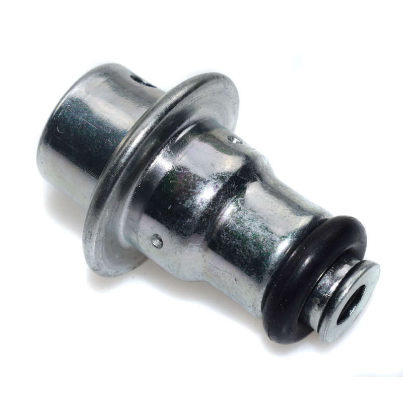 Fuel Pressure Regulator For Toyota Solara Celica Camry Scion xA xB 23280-22010