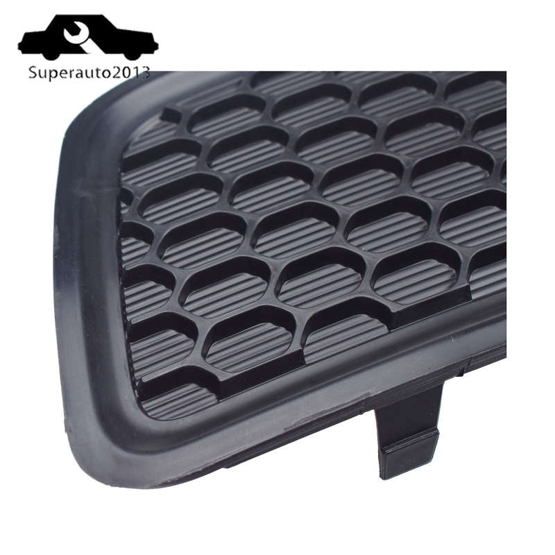 Front Right Lower Grille Tow Bezel For 2014-2016 Jeep Grand Cherokee 68143098AC