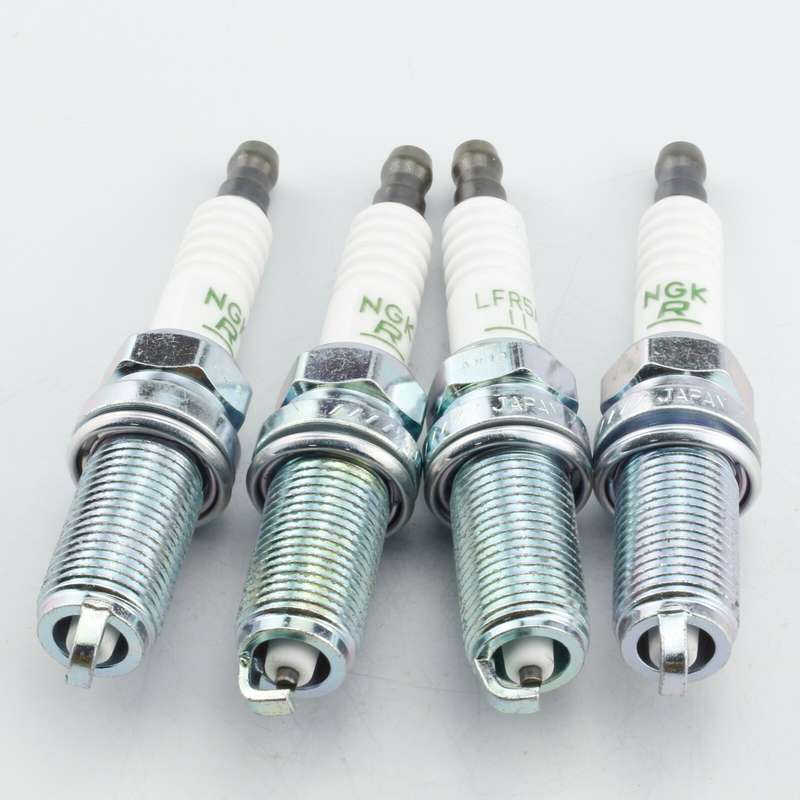 4pcs/lot 22401-8H515 For Nissan Almera N16 X-Trail T30 Premera Normal Spark Plug