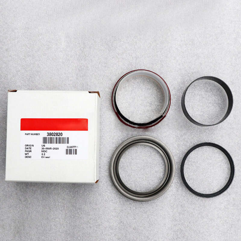 Front Main Crankshaft Oil Seal with Wear Sleeve for Cummins 3802820