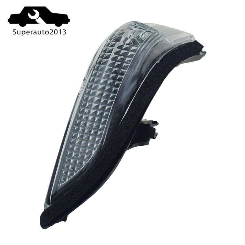 Right Side Mirror Indicator Turn Signal For Toyota Yaris 2011-19 817300D080