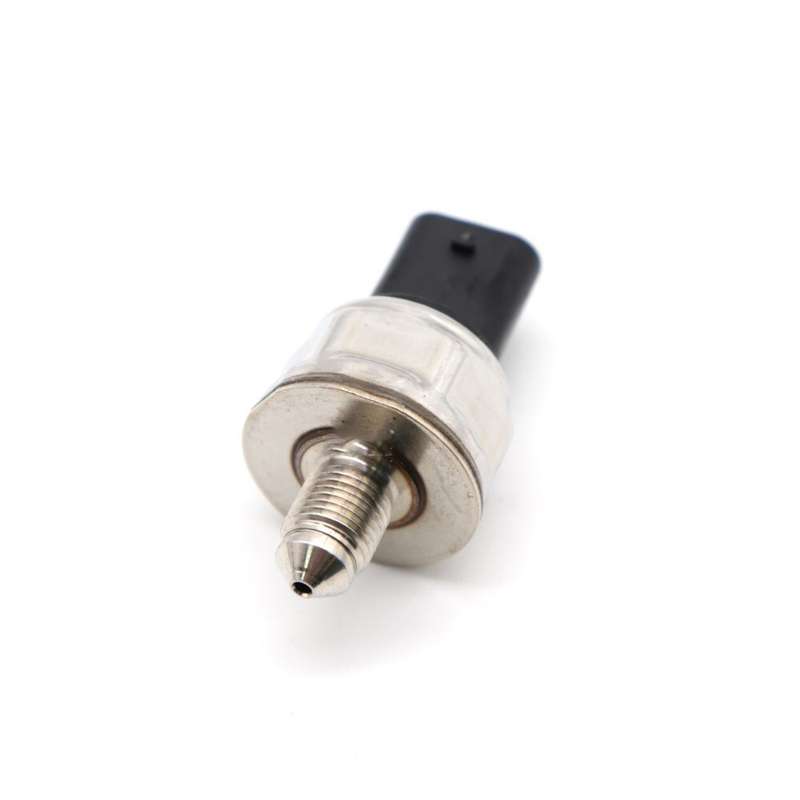 Fuel Rail Pressure Regulator Sensor Common Rail Valve Switch For Buick Chevy