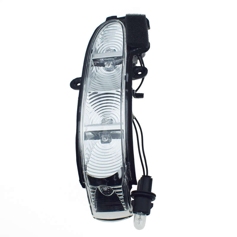 Right Side Mirror Turn Signal Light 2038201421 For Benz E-Class W211 S211 02-06