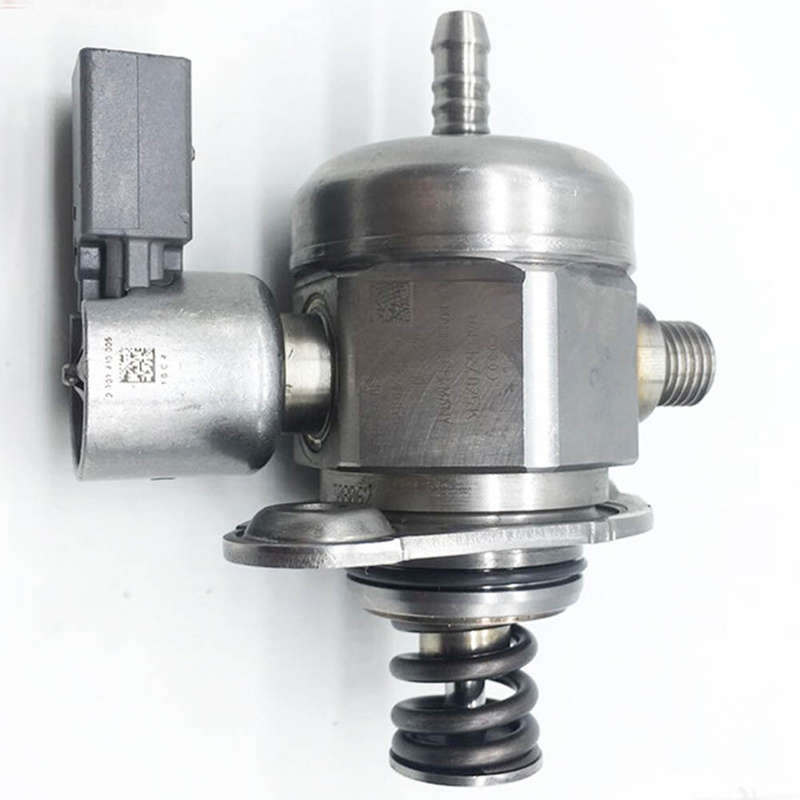 High Pressure Fuel Pump HPFP 0261520472 06H127025Q For VW Audi 2.0T TSI