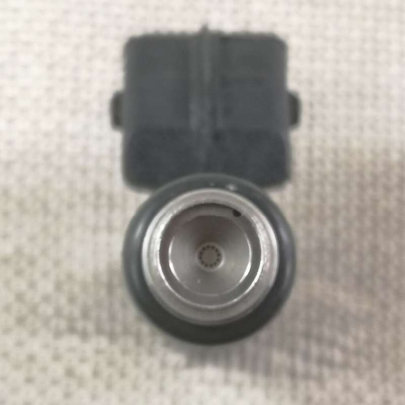 NEW FUEL INJECTOR IWP189 28040161A For Shower Style Ducati 848 1098 1198