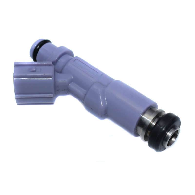 1PCS Fuel Injector 23250-70120 For Toyota Altezza Gitagxe Lexus IS200 / 300 New
