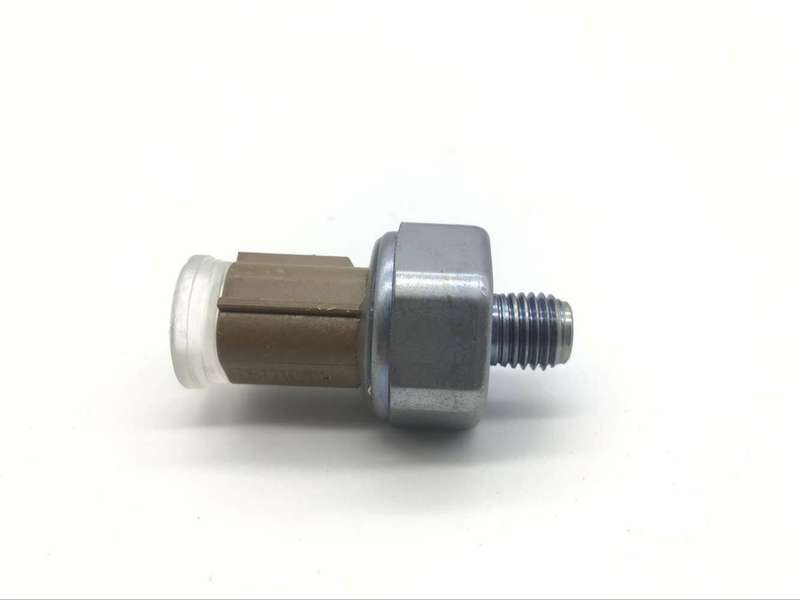 New 37240-R70-A04 FOR HONDA VVT VARIABLE VALVE TIMING PRESSURE SWITCH W/SEAL
