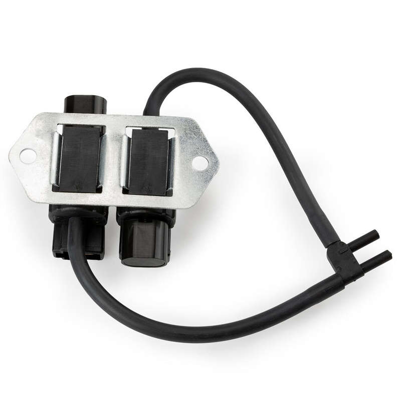 MB620532 Freewheel Clutch Control Solenoid Valve fit Mitsubishi Pajero L200 L300
