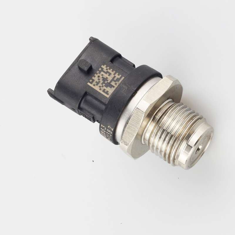 Fuel rail pressure sensor 0281002863 For the Kia CEE D k5 Cerato Soul Rio