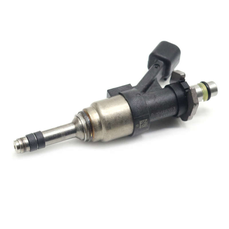 8 Fuel Injectors For 2014-2017 Chevy Silverado Corvette 2016-17 Camaro 6.2L V8
