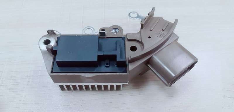 27700-46060 FOR DENSO VOLTAGE REGULATOR 27700-20050, 27700-64130 - IN441